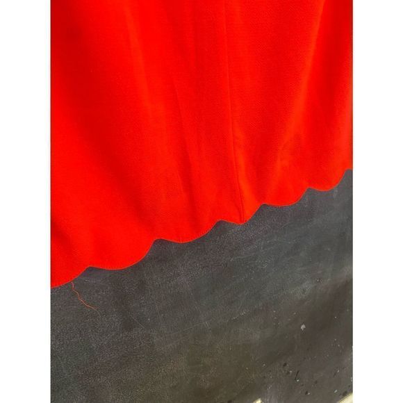 Pretty Red Dress With Scalloped Hems Size Medium - Picture 7 of 8